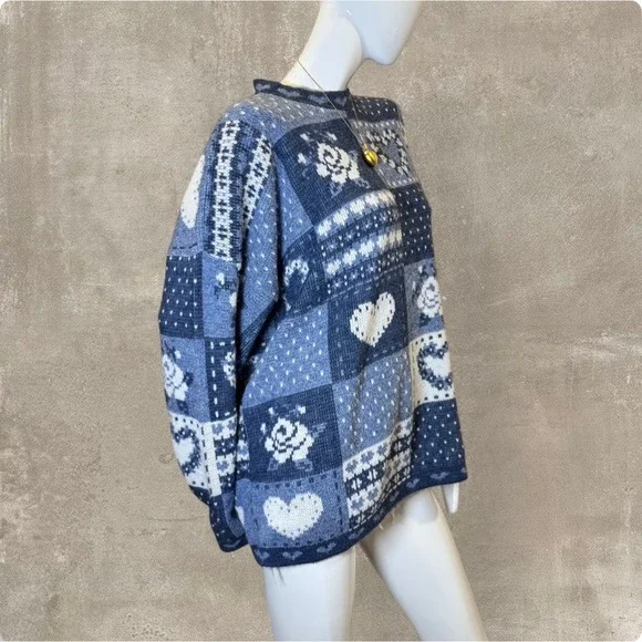 Vintage 90s Pirate Eyes Blue Patchwork Heart Knit Sweater Oversized Made in USA - Picture 3 of 8